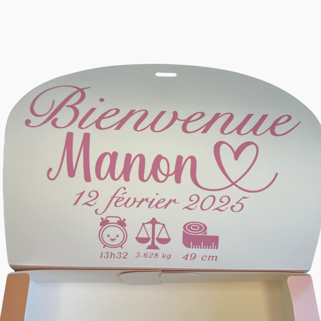 BabyBox "TOUT DOUX" – Coffret Cadeau Personnalisable Naissance Bébé (Pyjama, Bonnet, Bavoir, Moufles, Lavette, Boîte Cadeau)