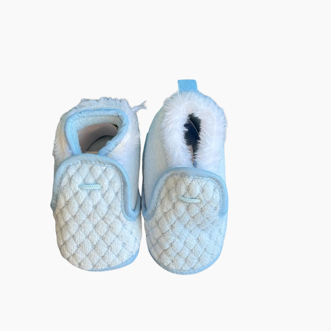 Chaussons personnalisés pour Bébé  - Confort et Douceur - Ajustement Parfait avec Lacets